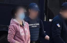 Koλωνός: Ξανά στο εδώλιο η μητέρα της 12χρονης