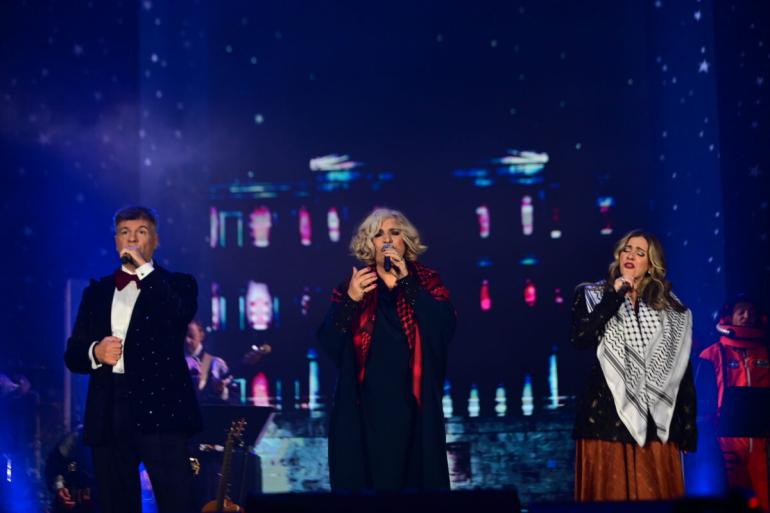 Μποφίλιου: Δώρισε την αμοιβή από την εμφάνιση στο Σύνταγμα