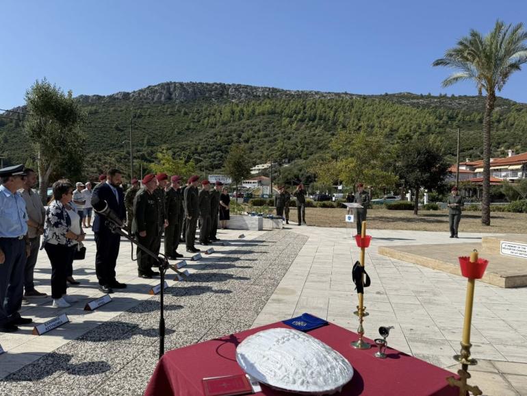 Χαλκιδική: 21 χρόνια από την πτώση του Σινούκ - Επιμνημόσυνη Δέηση στο Πόρτο Κουφό