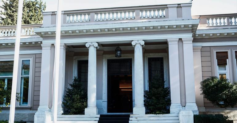Κυβερνητικές πηγές απαντούν στον Καράογλου μέσω... ΠΑΣΟΚ: Έχουμε αποκλείσει συγκυβέρνηση με ακροδεξιά και λαϊκιστές, μοναδικός στόχος η αυτοδυναμία