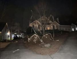 ΗΠΑ: Τραγική κατάληξη από φάρσα μαθητών σε σπίτι καθηγητή - 18χρονος σκότωσε με το αυτοκίνητό του 40χρονο εκπαιδευτικό