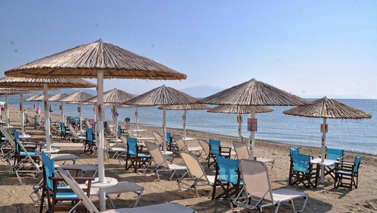 Βαριά πρόστιμα, drones και ηλεκτρονικές δημοπρασίες το νέο πλαίσιο για τις παραλίες - Όλα όσα αλλάζουν