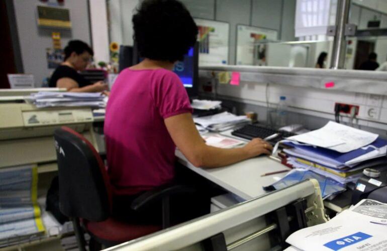 Βεβαιώσεις αποδοχών: «Έρχεται» λίστα με τα ονόματα όσων θα πληρώνουν το πρόστιμο εκπρόθεσμης αποστολής