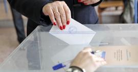 Δημοσκόπηση Opinion Poll: Πρωτιά για τη ΝΔ με διψήφια διαφορά από το ΠΑΣΟΚ