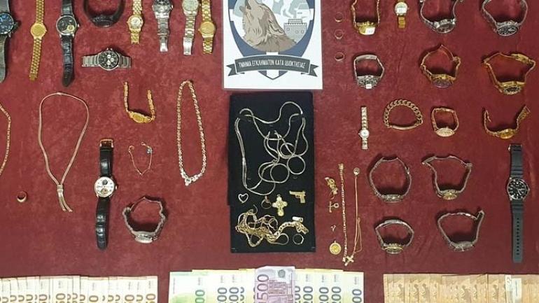 Εξάρθρωση 14 εγκληματικών συμμοριών με 553 αξιόποινες πράξεις και λεία 2,7 εκατ ευρώ στη μεγαλύτερη επιχείρηση της ΕΛ.ΑΣ. στη Θεσσαλονίκη