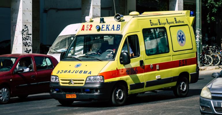 Διευθύντρια σχολείου σκοτώθηκε πέφτοντας από ταράτσα πολυκατοικίας στον Κολωνό