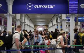 Γαλλία: Ακυρώσεις δρομολογίων της Eurostar μετά από πρόβλημα στο σύστημα ηλεκτροδότησης