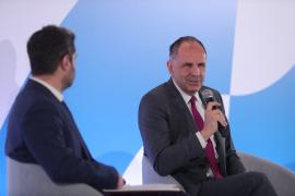 Γεραπετρίτης στο Athens Alitheia Forum: Από την 1η Απριλίου σε λειτουργία η Παγκόσμια Πλατφόρμα Ψηφιακού Κέντρου Ενημέρωσης