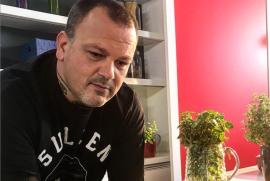 Δημήτρης Σκαρμούτσος: «Έκανα εξετάσεις αίματος, όλα είναι μαύρα»!