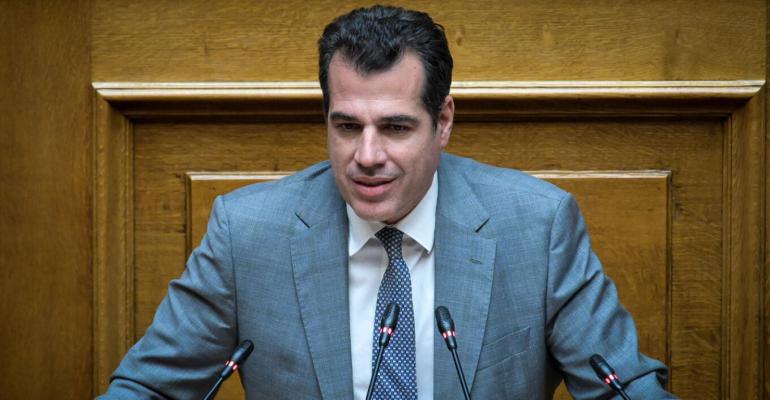 Πλεύρης: Στα σωματεία και τα συνέδρια υπάρχει διαφορετικός κόσμος - Τυπική σχέση είχα με Θεοδωρόπουλο