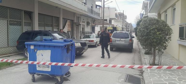 Νεκρός γνωστός τραγουδιστής της Καρδίτσας – Εντοπίστηκε μαχαιρωμένος στις Καμινάδες