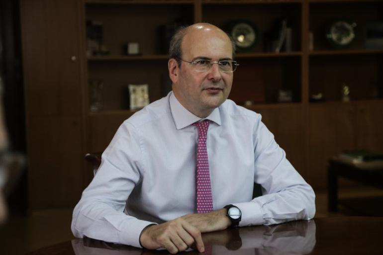 Κ. Χατζηδάκης: Η Πολιτεία δεν μπορεί να συνεχίσει να «ευλογεί» τη φοροδιαφυγή