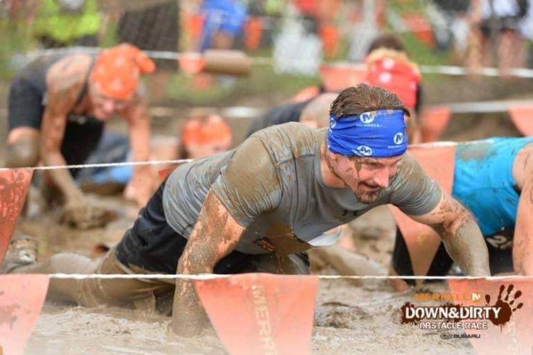 Eίναι 61 και μοιάζει 38! Ποιό είναι το μυστικό του!
