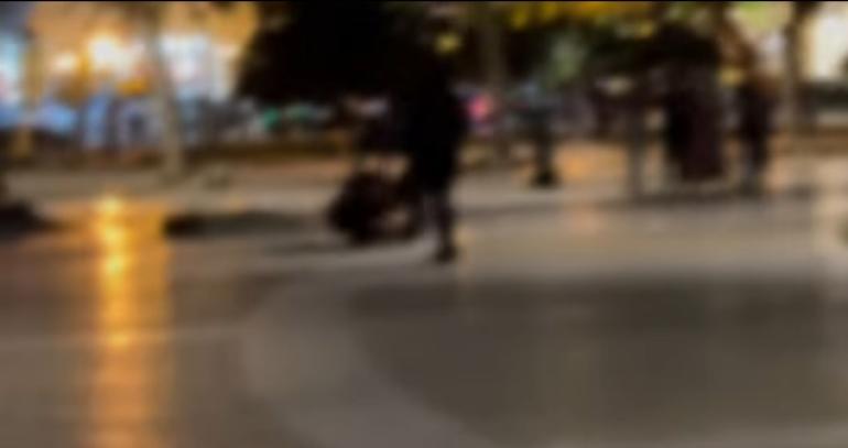 Θεσσαλονίκη: Απίστευτο ξύλο μεταξύ κοριτσιών - Ανήλικες πιάστηκαν στα χέρια στην Αριστοτέλους (ΒΙΝΤΕΟ)