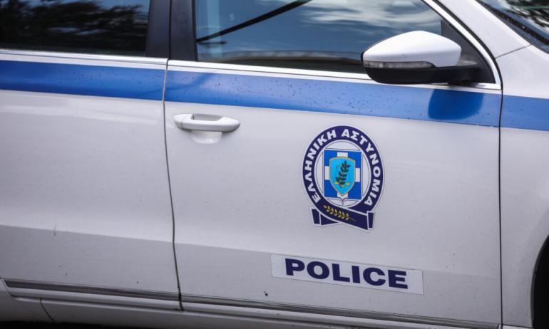 Θεσσαλονίκη: Μεθυσμένος οδηγός ξέφυγε από μπλόκο της ΕΛ.ΑΣ. και χτύπησε αστυνομικούς