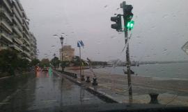 Καιρός: Προειδοποιήσεις για ισχυρές καταιγίδες και χαλάζι, η πρόβλεψη ανά περιοχή
