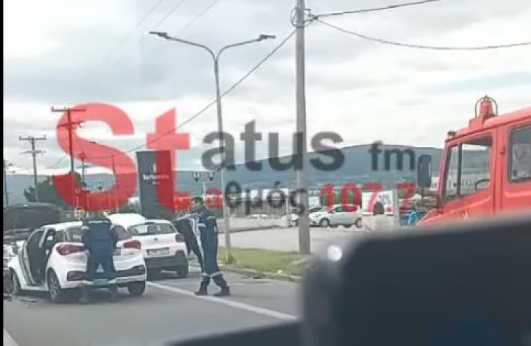 ΤΩΡΑ: Σοβαρό τροχαίο με τραυματία στη Ραιδεστό (VIDEO)