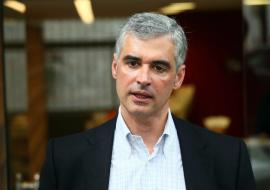 Ο Άρης Σπηλιωτόπουλος στο επικοινωνιακό επιτελείο του Στέφανου Κασσελάκη