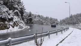Βροχές, χιόνια και τσουχτερό κρύο και σήμερα - Η πρόγνωση του καιρού