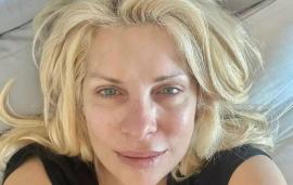 Η Ελένη Μενεγάκη εντελώς άβαφη σε νέα selfie στo Instagram