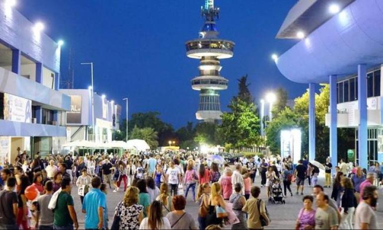 ΔΕΘ-HELEXPO: “Μόλις το 14% των εκθετών ήταν από τον δημόσιο τομέα” – Διάψευση περί “έκθεσης μόνο του Δημοσίου”