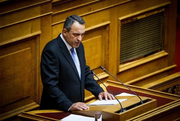 Β. Στίγκας, πρόεδρος των Σπαρτιατών στη Βουλή: «Είμαστε από αυτούς που σπρώχνουν, αντί να μας σπρώχνουν»