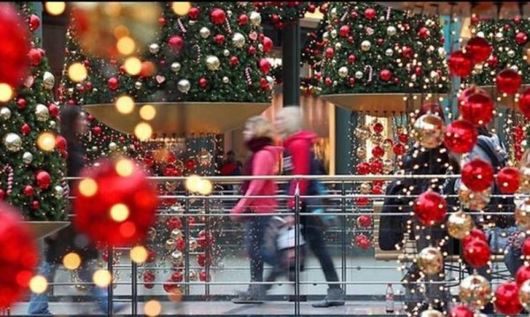 Θεσσαλονίκη: Από 15/12 σε ισχύ το εορταστικό ωράριο των καταστημάτων