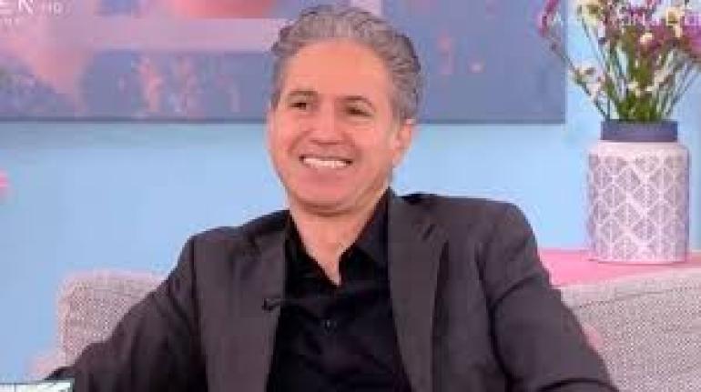 Δημήτρης Κόκοτας: Με προσεκτικά βήματα συνεχίζουν οι γιατροί την προσπάθεια να τον ξυπνήσουν από την καταστολή