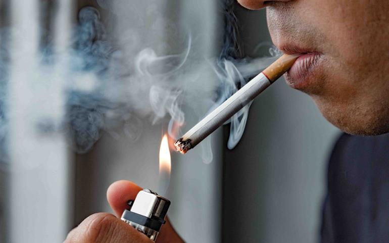 Πρωταθλητές Ευρώπης στο... κάπνισμα οι Έλληνες, αλλά με αυξανόμενη διάθεση να το κόψουν - Τα στοιχεία που παρουσιάστηκαν στη Θεσσαλονίκη