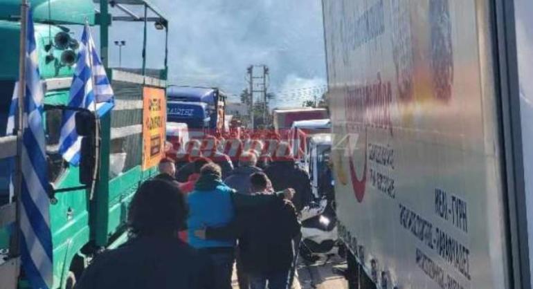 Διαμαρτυρία των μελισσοκόμων στην Πάτρα - Εκαναν μηχανοκίνητη πορεία στο κέντρο