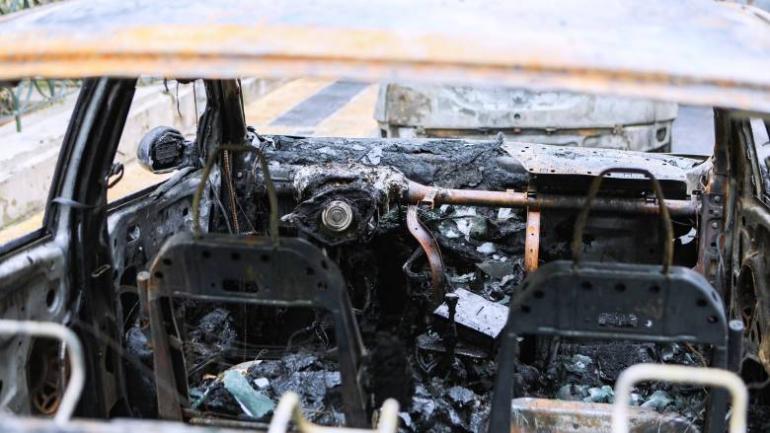 Βοιωτία: Δύο ημέρες δεμένος πισθάγκωνα μέσα στο αυτοκίνητο ήταν το απανθρακωμένο θύμα