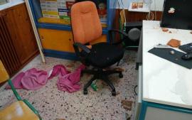 Θεσσαλονίκη: Άγνωστοι βανδάλισαν Δημοτικό σχολείο στα Πεύκα – Ξήλωσαν ακόμα και τα κεραμίδια