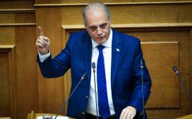 «Κάλεσμα» Βελόπουλου προς τους βουλευτές να δηλώσουν επισήμως αν είναι ομοφυλόφιλοι ή όχι