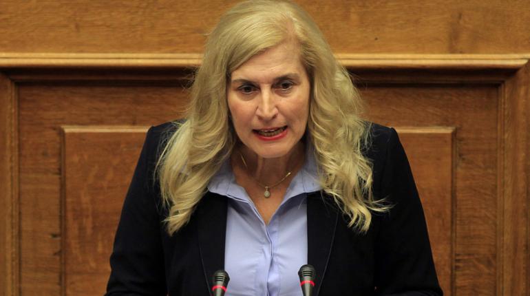Αποχώρησε από τον ΣΥΡΙΖΑ η Ελένη Αυλωνίτου, οδεύει στο κόμμα Τσίπρα