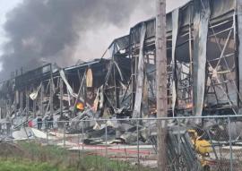 Τέσσερις εργαζόμενες νεκρές από την έκρηξη στο εργοστάσιο στα Τρίκαλα - Μία αγνοούμενη