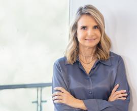 Η Μιλένα Αποστολάκη υποψήφια για πρόεδρος του ΠΑΣΟΚ