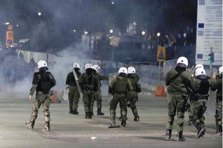 Διώξεις φοιτητών και ελεγχόμενη είσοδος στο ΑΠΘ μετά τα επεισόδια