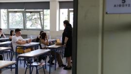 Πρεμιέρα των Πανελλαδικών για τα ΕΠΑΛ με Νέα Ελληνικά - Αύριο στα ΓΕΛ