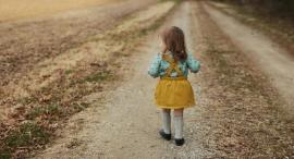 Πρέβεζα: Δίχρονο κοριτσάκι περιπλανιόταν μόνο του πίσω από το Νοσοκομείο