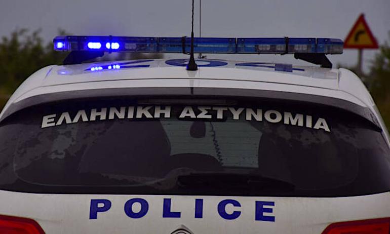 Θεσσαλονίκη: Eπιχείρηση της ΕΛΑΣ στα Τσαΐρια - Εντοπίστηκε κλεμμένο αυτοκίνητο (βίντεο)