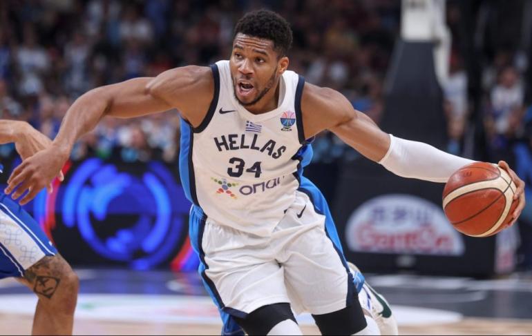 Ο Γιάννης Αντετοκούνμπο στους πρώτους 20 που θα τιμηθούν με το Ευρωπαϊκό Τάγμα Αξίας