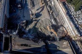 Flyover: Δείτε εντυπωσιακές αεροφωτογραφίες και βίντεο από drone από την κατεδαφισμένη γέφυρα Πανοράματος