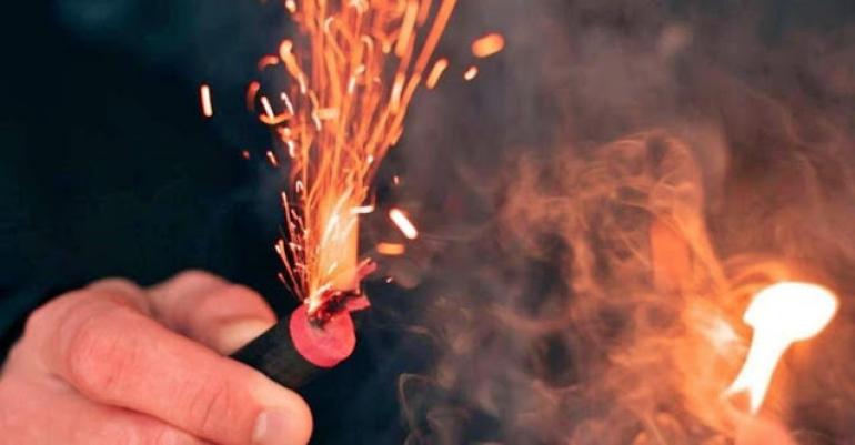 Χανιά: Έσκασε κροτίδα στο χέρι 14χρονου το βράδυ της Ανάστασης