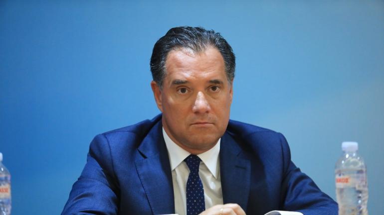 Γεωργιάδης στον ΣΚΑΪ: Από 24/9 θα ισχύει αναδρομικά το επίδομα μητρότητας - Ατυχέστατο το σχόλιο Τσακλόγλου