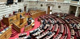 Στην Ολομέλεια της Βουλής εισάγεται σήμερα το φορολογικό νομοσχέδιο