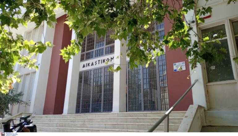 Δολοφονία στην Ηλεία: Σήμερα το τελευταίο αντίο στην 11χρονη – Την Παρασκευή η απολογία του δράστη