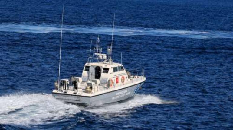 H Frontex διέσωσε 30 μετανάστες από βάρκα ανοιχτά της Γαύδου