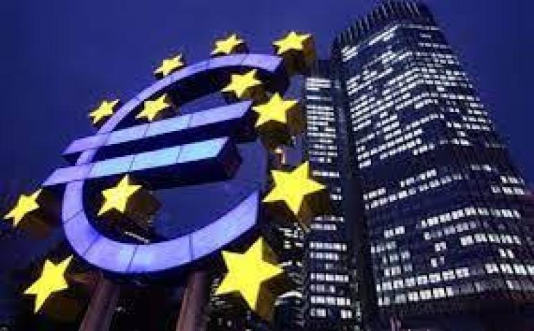 EKT: Για πρώτη φορά διατήρησε σταθερά τα επιτόκια μετά από 10 συνεχόμενες αυξήσεις