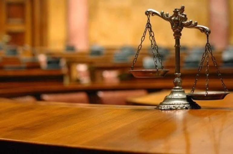 Θεσσαλονίκη: Ανακλήθηκε η μήνυση στο μέλος του Ρουβίκωνα για την παρέμβαση σε επιχείρηση στα δυτικά