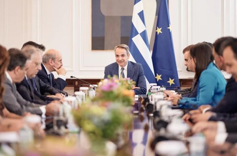 Μητσοτάκης στο ΚΥΣΟΙΠ: Εντός χρονοδιαγράμματος το Flyover - Διεκδίκηση πρόσθετων πόρων από το νέο Ταμείο Ανταγωνιστικότητας